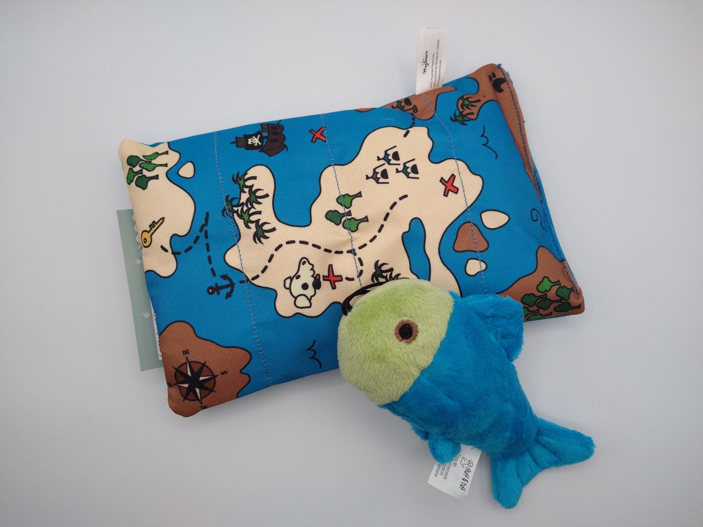 Dog toys - Crinkly map and fish with a squeaker